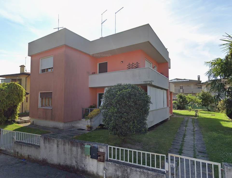 appartamenti-vendite-appartamento-con-due-camere-e-garage-a-eraclea-0-49-10.png